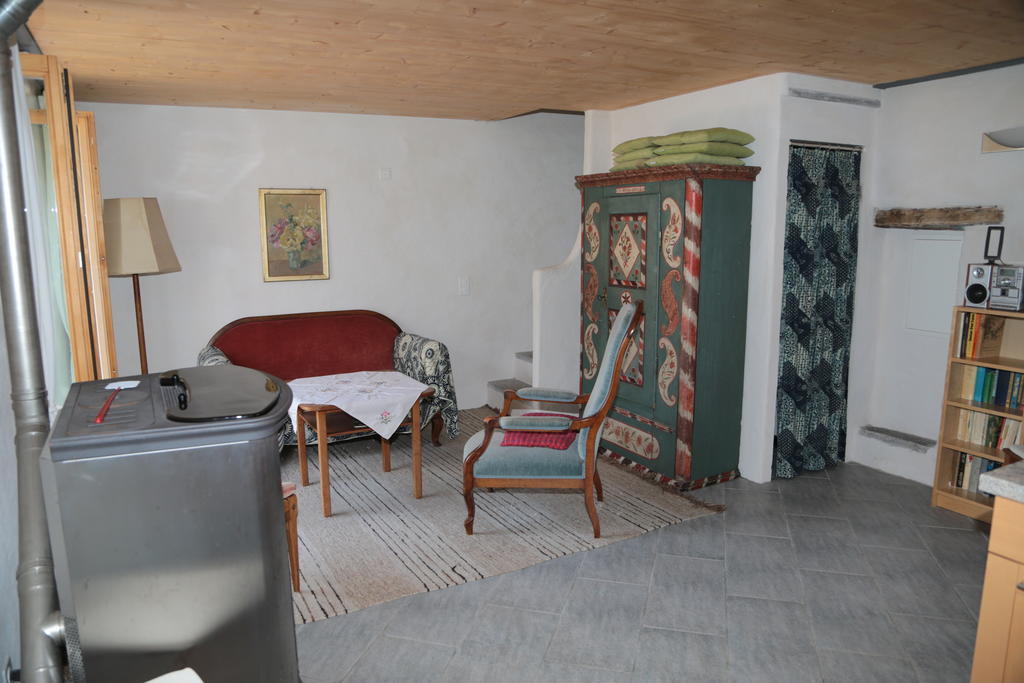 Casa Flora Lägenhet Verdabbio Exteriör bild